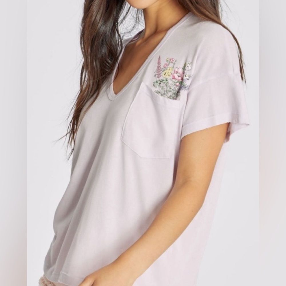 Wildfox Pocket Full of Posies Crissy Orchid Purple Light Distressed T Shirt